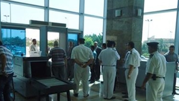 რუსეთის მოქალაქე ეგვიპტის აეროპორტში ასაფეთქებელი მოწყობილობით დააკავეს
