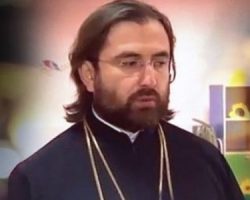 ვინ არის დეკანოზი გიორგი მამალაძე