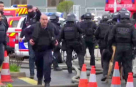 ევაკუაცია პარიზის აეროპორტში - სამართალდამცავებმა მამაკაცს ესროლეს