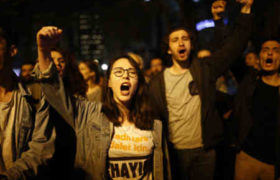 თურქეთში საგანგებო მდგომარეობა გამოცხადდა. დაკავებულია 14 ადამიანი