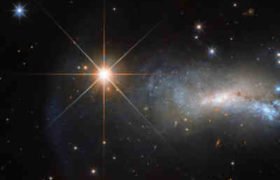 NASA - ჰაბლის ტელესკოპმა ახალი გალაქტიკის, NGC 7250-ის, ფოტოები გადაიღო.