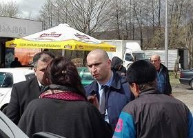 „აფერისტების ჯგუფი“ - შელაპარაკება როგავების ოჯახის წევრებსა და სუს-ის წარმომადგენლებს შორის