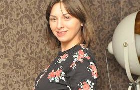 ანა ტყებუჩავა ისევ გოგონას ელოდება