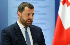 აბაშიშვილი: ”პრეზიდენტი კონსტიტუციის სახალხო განხილვას ხვალ ვერ დაესწრება”