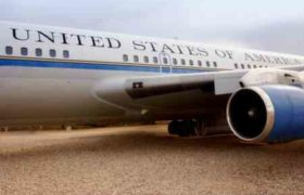 ტრამპის თვითმფრინავი აფეთქებას გადაურჩა