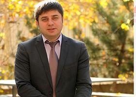 "ახლა გვარამიას ტელევიზიას ველაპარაკო... კარგად იყავი მიჩურინის ვაშლი" - ზაქარია ქუცნაშვილი "რუსთავი2"-ის ჟურნალისტს