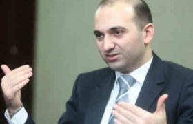 ფინანსთა სამინისტროს საგამოძიებო სამსახურის უფროსი გიორგი ბადაშვილი თანამდებობას ტოვებს ფინანსთა სამინისტროს საგამოძიებო სამსახურის უფროსი გიორგი ბადაშვილი თანამდებობას ტოვებს