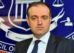 მიხეილ ჩინჩალაძე - "სკამს არ გამოვეკიდები"
