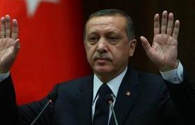 ერდღანმა მეჩეთში გონება დაკარგა