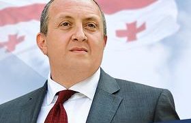 „მარგველაშვილის გადადგება და ვადამდელ არჩევნებს დანიშნავს“ „მარგველაშვილის გადადგება და ვადამდელ არჩევნებს დანიშნავს“