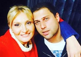 ნანუკა ჟორჟოლიანი: უმადური არ გეგონოთ, როსტოზე და კურტანაზე რომ არაფერს ვწერ