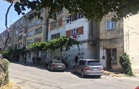   უბედური შემთხვევა გორში - 10 წლამდე ბავშვი მეხუთე სართულიდან გადმოვარდა