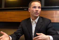 სააკაშვილს უკრაინელი დეპუტატის, იური დერევიანკოს, მანქანის საბარგულში ეძებდნენ