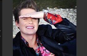 რუსმა მომღერალმა ალექსანდრ ერმაკმა აფხაზი მეგობარი მამაკაცი მოკლა, რომელმაც მას სექსი შესთავაზა