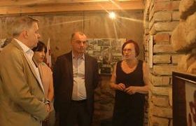 იან კელი: ”ოკუპაცია დიდხანს ვერ გასტანს” - ამერიკის ელჩი დიცში ჩავიდა