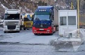 საქართველო-რუსეთის საზღვარზე ოსი და სომეხი მძღოლები ერთმანეთს დაერივნენ