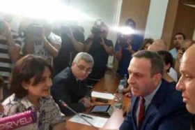 ლეიბორისტებმა სემეკს სხდომა ჩაუშალეს