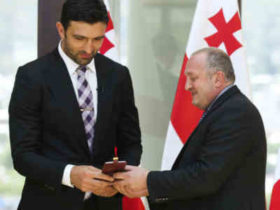 პრეზიდენტმა ზაზა ფაჩულია ღირსების ორდენით დააჯილდოვა