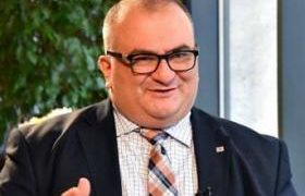 17 წლის მოსწავლის ღია წერილი განათლების მინისტრს: "ნუ შეწირავთ რამდენიმე თაობას "ველოსიპედის გამოგონებაზე" ფიქრს..." 17 წლის მოსწავლის ღია წერილი განათლების მინისტრს: "ნუ შეწირავთ რამდენიმე თაობას "ველოსიპედის გამოგონებაზე" ფიქრს..."