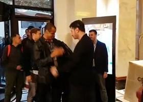 როგორ შეხვდა კახა კალაძე ვეტერან ვარსკვლავებს - ვიდეო