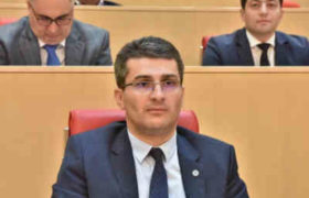 მამუკა მდინარაძე - ”უმრავლესობა მზად ვართ, შევხვდეთ პრეზიდენტს”