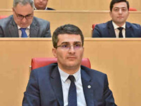 მამუკა მდინარაძე - ”უმრავლესობა მზად ვართ, შევხვდეთ პრეზიდენტს”