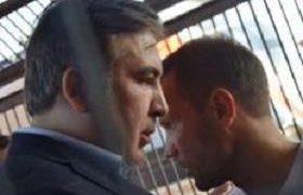 სააკაშვილი უკრაინის საზღვარზე მივიდა - შეგინის გამშვებ პუნქტზე მისმა ავტობუსმა შლაგბაუმი გაიარა