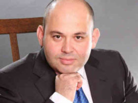 ჩერკასში დეპუტატი ბინუსოვი ჩაცხრილეს, რომელიც რამდენიმე დღის წინ სააკაშვილს შეხვდა