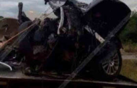 სომხეთიდან მომავალი ავტობუსი ნატახტართან მსუბუქ მანქანას დაეჯახა - 2 დაღუპული და 1 დაშავებული სომხეთიდან მომავალი ავტობუსი ნატახტართან მსუბუქ მანქანას დაეჯახა - 2 დაღუპული და 1 დაშავებული