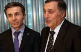 პაატა ბურჭულაძე ბიძინა ივანიშვილს ბრალს სდებს - "თუ ხალხი დროულად არ გამოფხიზლდა, ცოცხებიც მალე იქნება"
