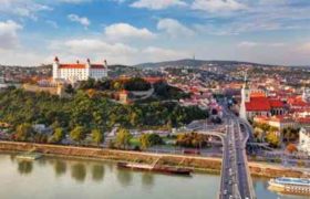 თბილისსა და ბრატისლავას შორის ავიამიმოსვლა იწყება