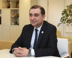 განათლების მინისტრის მოადგილეები ქეთევან ნატრიაშვილი, ლია გიგაური, თეიმურაზ მურღულია და ალექსანდრე თევზაძე იქნებიან