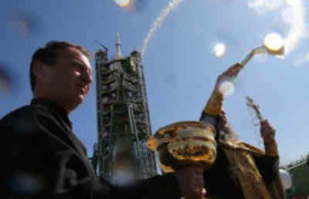 რუსული რაკეტის ჩამოვარდნაში ეპისკოპოსს ადანაშაულებენ, რომელმაც რაკეტა აკურთხა