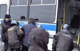 რუსეთში საპროტესტო აქციების 400-ზე მეტი მონაწილეა დაკავებული