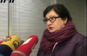 მაია მიქაძე დაჭრილ ბავშვზე - ”ეს ბავშვი სექტემბერში გადმოვიდა ჩვენთან, დღეს ყველა გაკვეთილს დაესწრო, მე-6 გაკვეთილზე შემაჯამებელიც დაწერა ქიმიაში”