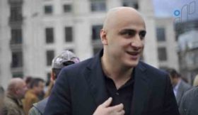 ნიკა მელია: „დამრჩა შთაბეჭდილება, რომ კვირიკაშვილს აკლდა მზესუმზირა, ერთი კათხა ლუდი, კრიალოსანი და სადმე ქუჩის კუთხეში საქმე უნდა გაერჩია ძმაკაცთან“