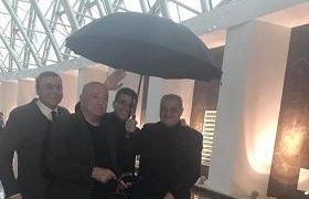 პარლამენტის შენობაში წყალი ჩადის (ვიდეო) პარლამენტის შენობაში წყალი ჩადის (ვიდეო)