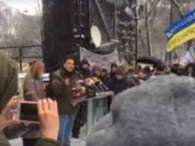  სააკაშვილი მზადაა, დიპლომირებულ გამომძიებლებს ჩვენება „კარვების ქალაქში“ მისცეს