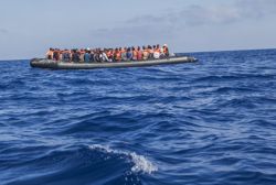 იემენის სანაპიროსთან ნავის გადატრიალების შედეგად 30 ადამიანი დაიღუპა