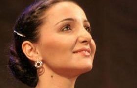 სოფო გელოვანი: “რთულია, იყო კარგი დედა, კარგი მომღერალი და კარგი მეუღლე” სოფო გელოვანი: “რთულია, იყო კარგი დედა, კარგი მომღერალი და კარგი მეუღლე”