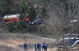 საფრანგეთში 2 სამხედრო ვერტმფრენი ჩამოვარდა - 5 ადამიანი დაიღუპა საფრანგეთში 2 სამხედრო ვერტმფრენი ჩამოვარდა - 5 ადამიანი დაიღუპა