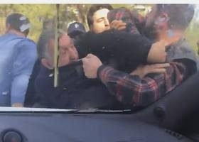 გიორგი გაბუნიას მანქანიდან გადაღებული რუსთავი 2-ზე თავდასხმის ახალი ვიდეოკადრები - „ეს ნამდვილი ტყვეობა იყო... ნახევარსაათიანი კოშმარი!“