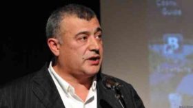 ლევან გაჩეჩილაძეს კახი კალაძემ სამკურნალოდ 30 ათასი ლარი გამოუყო