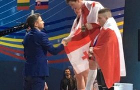 რევაზ დავითაძე ძალოსნობაში ევროპის ჩემპიონი გახდა რევაზ დავითაძე ძალოსნობაში ევროპის ჩემპიონი გახდა