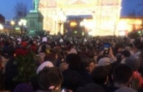 მოსკოვის მიტინგზე პუტინის გადადგომას ითხოვენ