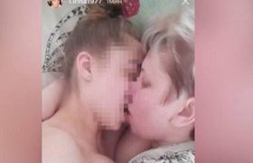 რუსეთის სკოლის მასწავლებელს 17 წლის მოსწავლე გოგონასთან ლესბოსური სიყვარული აკავშირებს