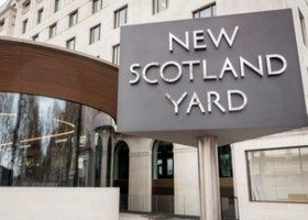 სკოტლანდ-იარდი - სკრიპალები თავიანთ სახლში მოწამლეს