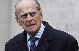 პრინცი ფილიპი საავადმყოფოში მოათავსეს