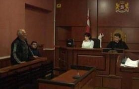 65 წლის მწვრთნელმა ჩვენება შეცვალა - ის არასრულწლოვანთან გარყვნილ ქმედებას არ აღიარებს