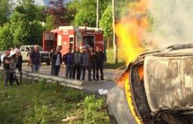 სამეგრელოში მანქანა აფეთქდა - მძღოლი დაიღუპა, მგზავრი კლინიკაში გადაიყვანეს სამეგრელოში მანქანა აფეთქდა - მძღოლი დაიღუპა, მგზავრი კლინიკაში გადაიყვანეს